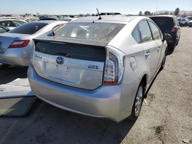 Photo 4 from auction – 2014 TOYOTA PRIUS PLUG with VIN JTDKN3DP7E3064688
