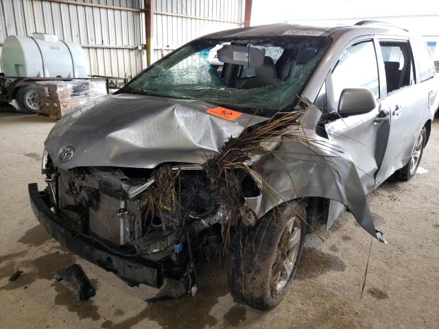 Photo 9 from auction – 2014 TOYOTA SIENNA LE with VIN 5TDKK3DC7ES522802