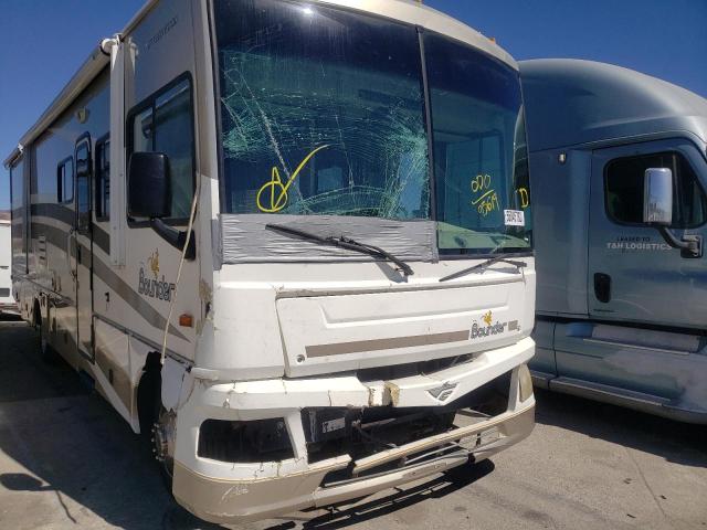 Photo 9 from auction – 2006 FLEETWOOD BOUNDER with VIN 1F6NF53Y560A07816