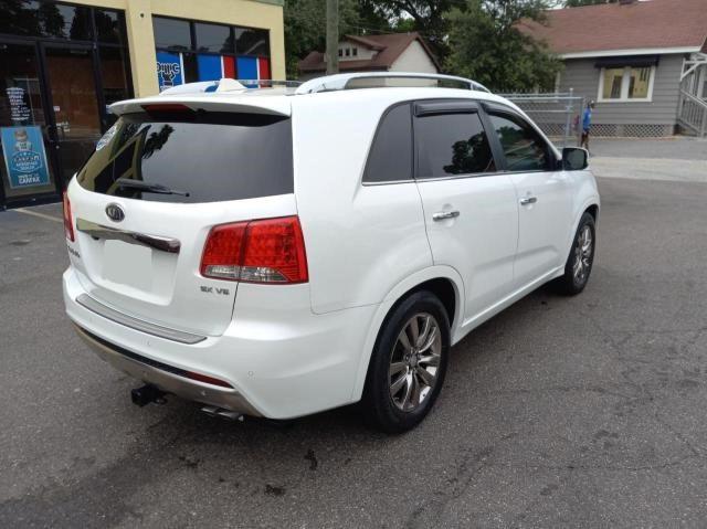 Photo 4 from auction – 2012 KIA SORENTO SX with VIN 5XYKW4A2XCG275064