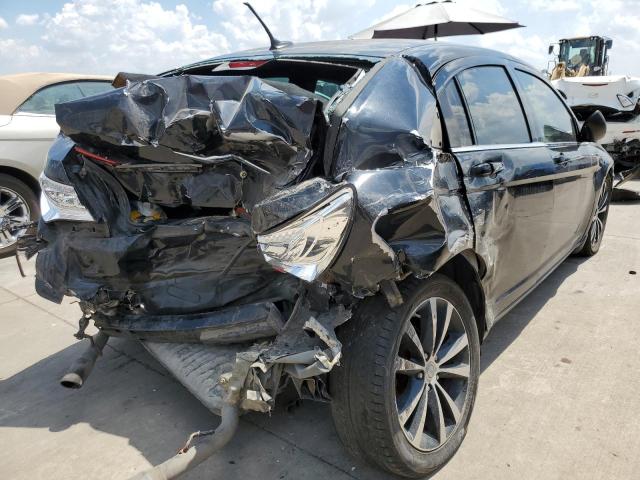 Photo 4 from auction – 2012 CHRYSLER 200 S with VIN 1C3CCBHG8CN173827