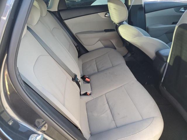 Photo 6 from auction – 2019 KIA FORTE FE with VIN 3KPF24AD4KE016094