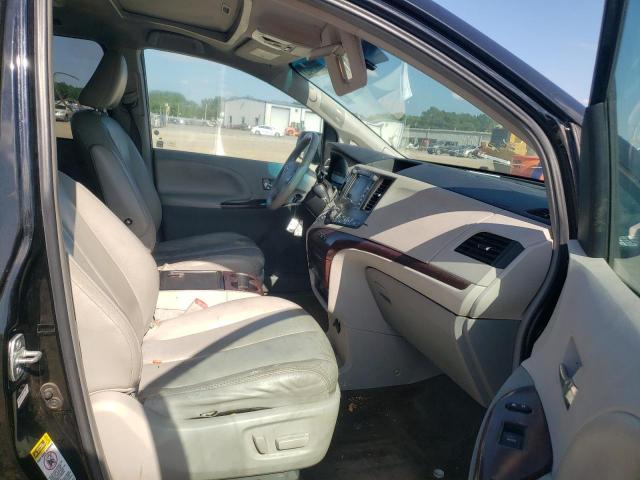 Photo 5 from auction – 2012 TOYOTA SIENNA XLE with VIN 5TDYK3DC3CS204201