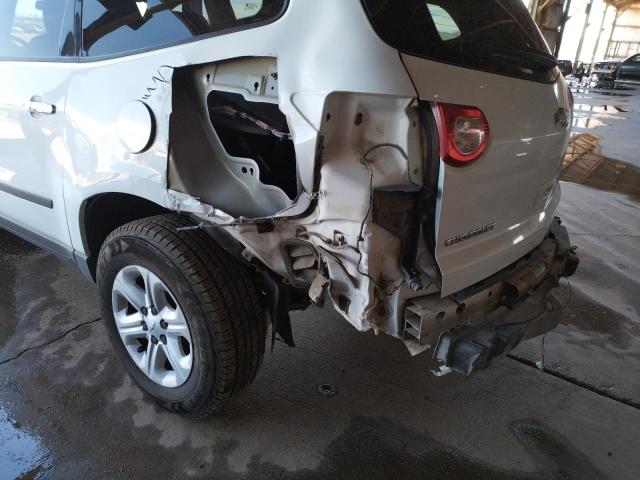 Photo 9 from auction – 2010 CHEVROLET TRAVERSE L with VIN 1GNLVEEDXAS107786