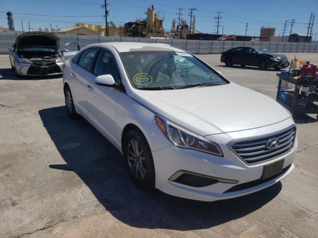 HYUNDAI SONATA SE 2017 with VIN 5NPE24AF4HH447617 - Photo from auction