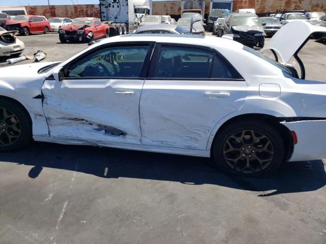 Photo 9 from auction – 2016 CHRYSLER 300 S with VIN 2C3CCAGG0GH270689