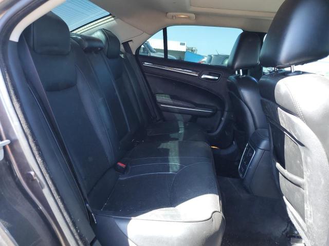 Photo 6 from auction – 2017 CHRYSLER 300C with VIN 2C3CCAEG8HH668897