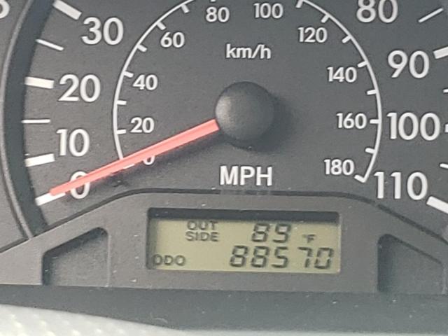 Photo 8 from auction – 2003 TOYOTA COROLLA CE with VIN 1NXBR32E63Z015720