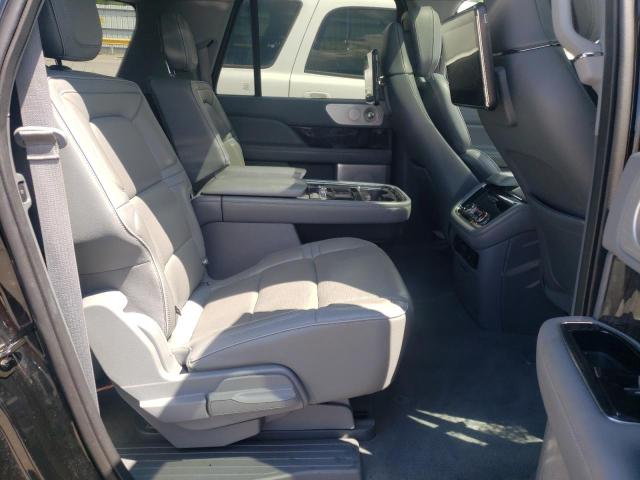 Photo 6 from auction – 2018 LINCOLN NAVIGATOR with VIN 5LMJJ3LT3JEL00556