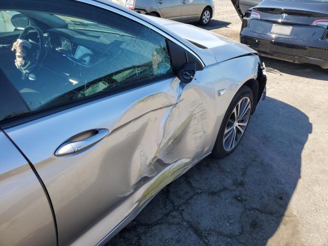 Photo 9 from auction – 2019 BUICK REGAL PREF with VIN W04GM6SX7K1003646