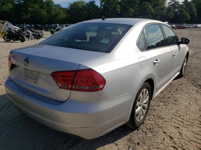 Photo 4 from auction – 2013 VOLKSWAGEN PASSAT S with VIN 1VWAP7A34DC063315