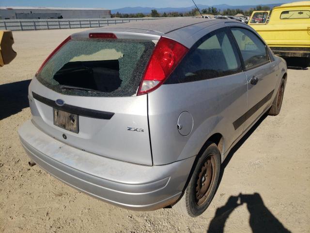 Photo 4 from auction – 2005 FORD FOCUS ZX3 with VIN 3FAFP31N95R154530