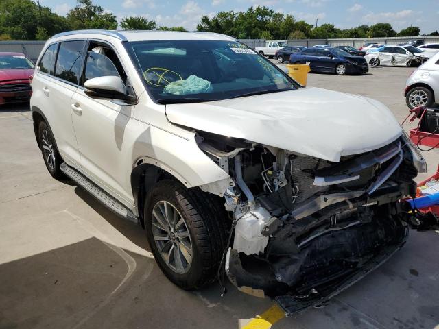 TOYOTA HIGHLANDER 2018 with VIN 5TDKZRFH5JS542788 - Photo from auction
