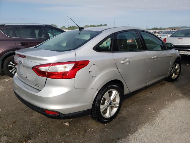 Photo 4 from auction – 2014 FORD FOCUS SE with VIN 1FADP3F27EL452272