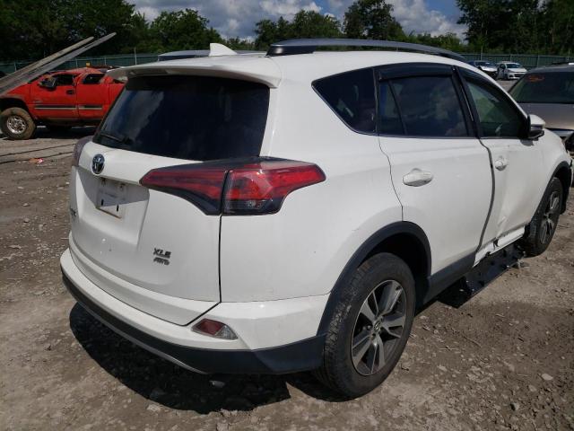 Photo 4 from auction – 2018 TOYOTA RAV4 ADVEN with VIN 2T3RFREV2JW858114