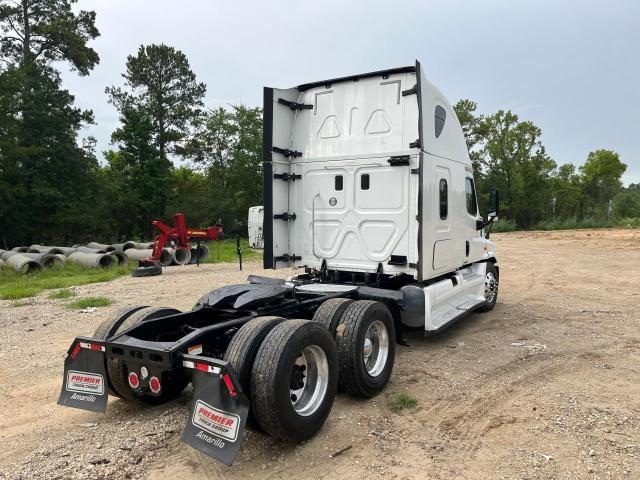 Photo 4 from auction – 2016 FREIGHTLINER CASCADIA 1 with VIN 3AKJGLD55GSHC7551