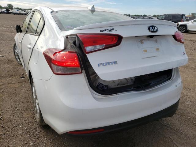 Zdjęcie 3 z aukcji – 2017 KIA FORTE LX z VIN 3KPFL4A71HE011872