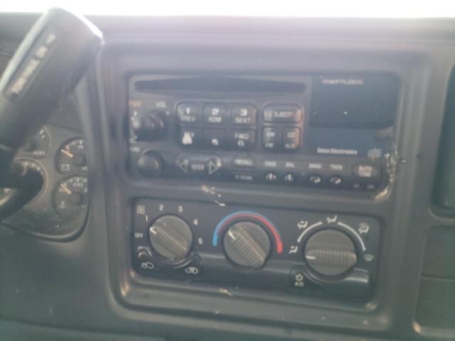 Photo 9 from auction – 2002 CHEVROLET SILVERADO with VIN 1GCEK14T12Z212575