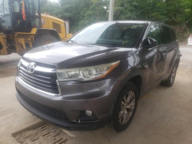 Photo 2 from auction – 2015 TOYOTA HIGHLANDER with VIN 5TDZKRFH0FS102830