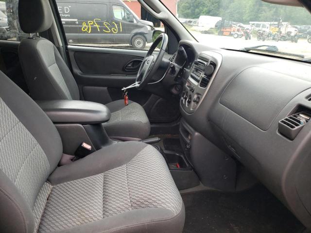 Photo 5 from auction – 2004 FORD ESCAPE with VIN 1FMYU93154KA63066