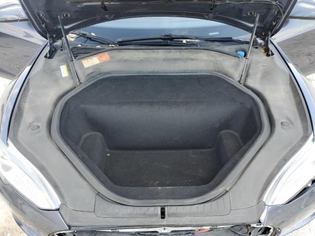 Photo 7 from auction – 2014 TESLA MODEL S with VIN 5YJSA1H22EFP62692