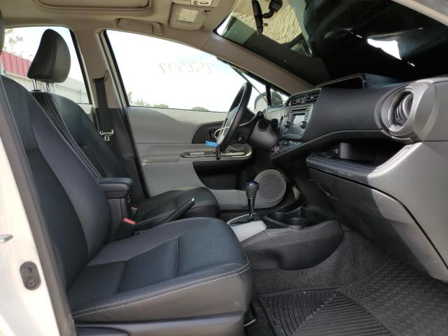 Photo 5 from auction – 2013 TOYOTA PRIUS C with VIN JTDKDTB38D1043264
