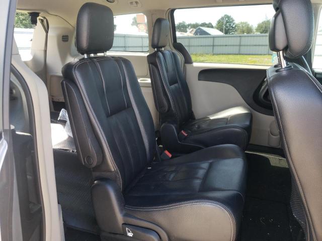 Photo 6 from auction – 2014 CHRYSLER TOWN & COU with VIN 2C4RC1BG4ER381900