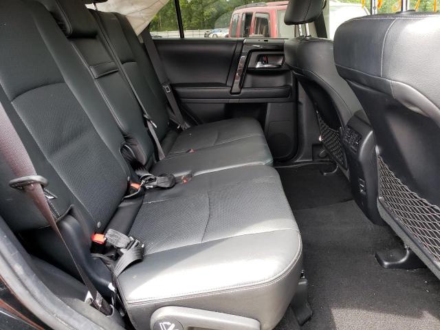 Photo 6 from auction – 2019 TOYOTA 4RUNNER SR with VIN JTEBU5JR4K5693910