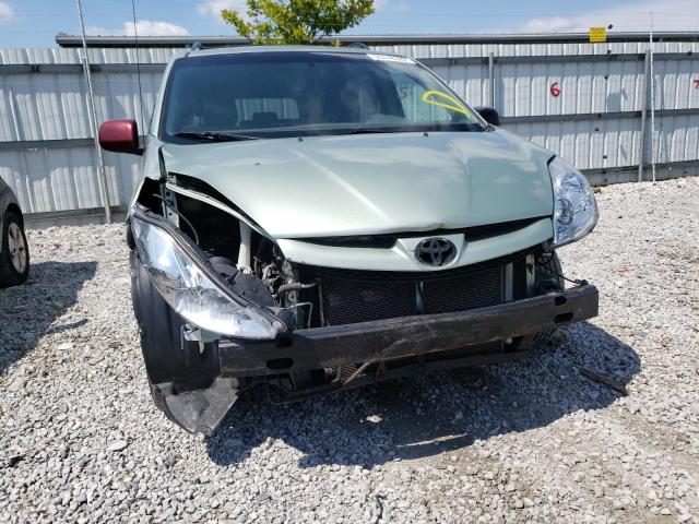 Photo 9 from auction – 2010 TOYOTA SIENNA CE with VIN 5TDKK4CC3AS320282