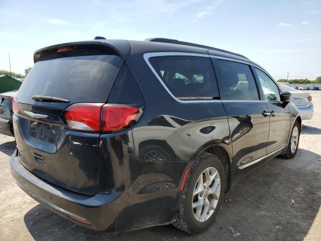 Photo 4 from auction – 2017 CHRYSLER PACIFICA T with VIN 2C4RC1BG5HR810224