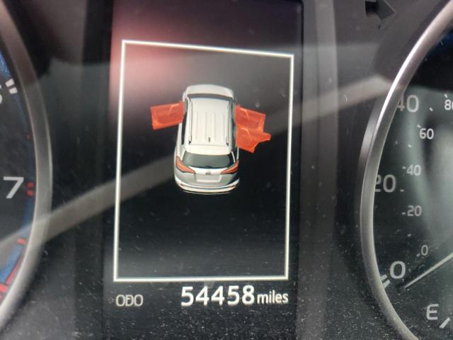 Photo 8 from auction – 2017 TOYOTA RAV4 with VIN 2T3RFREV3HW666999
