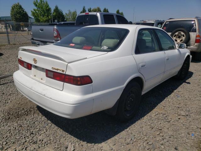 Photo 4 from auction – 1998 TOYOTA CAMRY with VIN JT2BG22K1W0261797