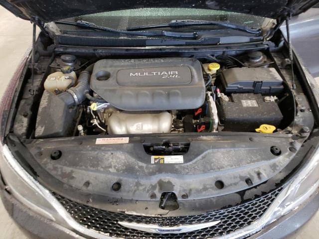 Photo 7 from auction – 2016 CHRYSLER 200 LIMITE with VIN 1C3CCCABXGN152536
