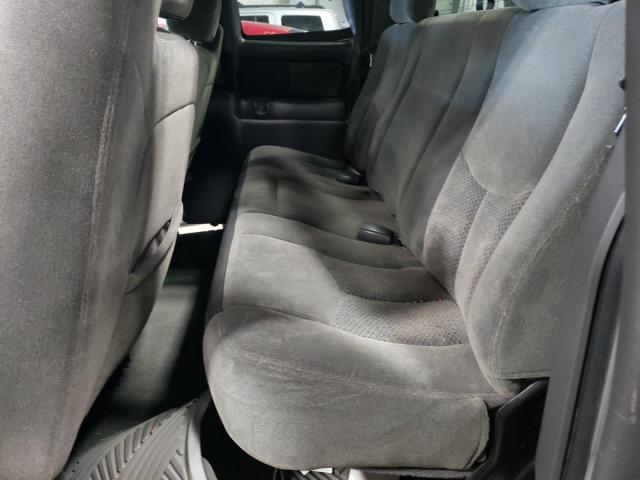 Photo 6 from auction – 2004 CHEVROLET SILVERADO with VIN 2GCEC19T841234204