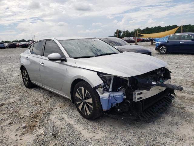 NISSAN ALTIMA SV 2021 with VIN 1N4BL4DV6MN372406 - Photo from auction