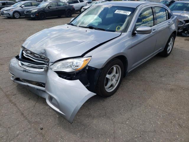 Photo 2 from auction – 2013 CHRYSLER 200 LX with VIN 1C3CCBAB3DN733334