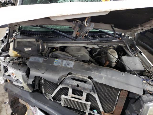 Photo 7 from auction – 2004 CHEVROLET SILVERADO with VIN 2GCEC19T841234204