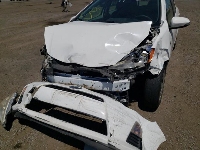 Photo 9 from auction – 2013 TOYOTA PRIUS C with VIN JTDKDTB35D1042556