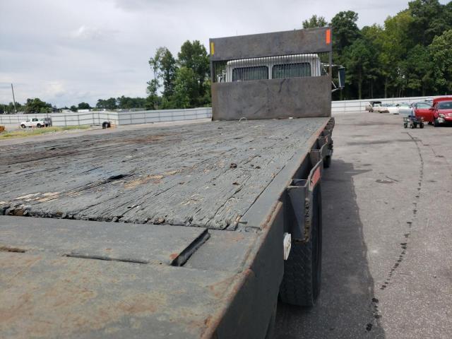 Photo 6 from auction – 2004 FREIGHTLINER MEDIUM CON with VIN 1FVABSAK34HM54037