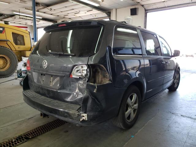 Photo 4 from auction – 2011 VOLKSWAGEN ROUTAN SE with VIN 2V4RW3DG8BR738786