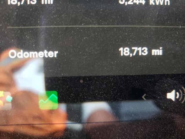 Photo 8 from auction – 2021 TESLA MODEL Y with VIN 5YJYGDEE5MF145472