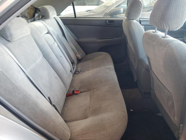 Photo 6 from auction – 2004 TOYOTA CAMRY LE with VIN 4T1BE30K24U931378