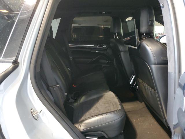 Photo 6 from auction – 2013 PORSCHE CAYENNE GT with VIN WP1AD2A21DLA77113