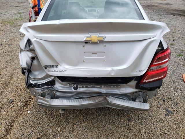 Photo 9 from auction – 2019 CHEVROLET SONIC LT with VIN 1G1JD5SBXK4109753