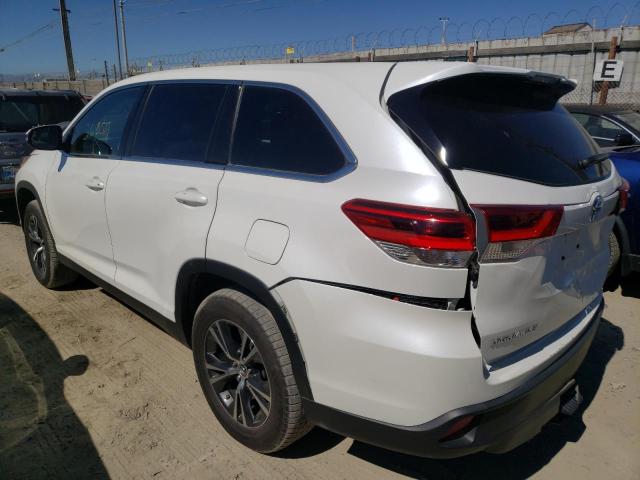 Photo 3 from auction – 2019 TOYOTA HIGHLANDER with VIN 5TDZZRFH1KS298735