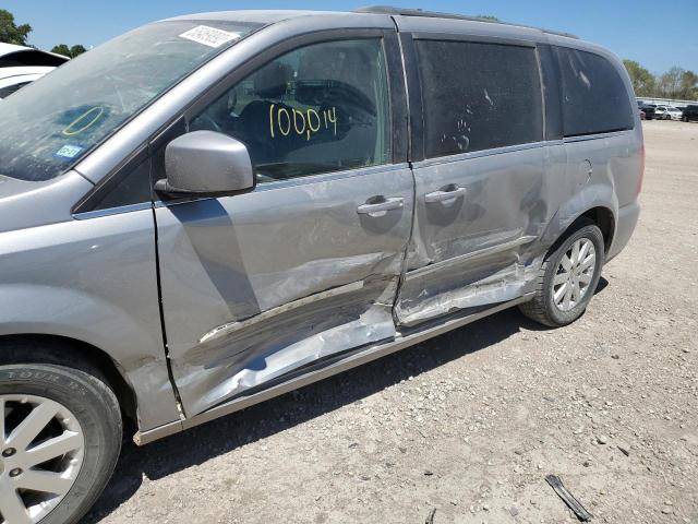 Photo 9 from auction – 2016 CHRYSLER TOWN & COU with VIN 2C4RC1BG0GR121108