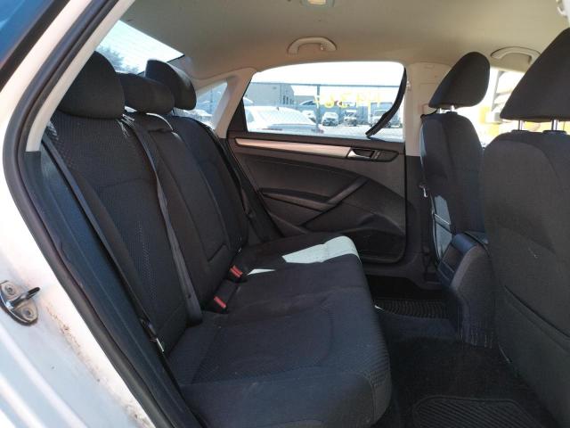Photo 6 from auction – 2013 VOLKSWAGEN PASSAT S with VIN 1VWAP7A39DC055131
