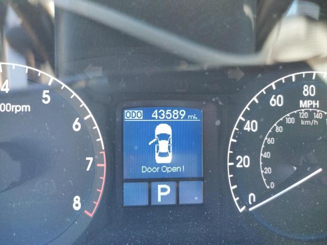 Photo 8 from auction – 2012 HYUNDAI GENESIS 3. with VIN KMHGC4DD0CU154260