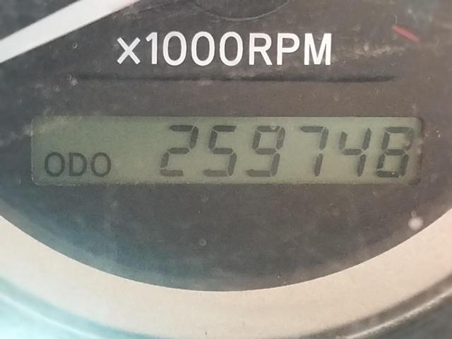 Photo 8 from auction – 2004 TOYOTA SIENNA/LE with VIN 5TDZA23C74S098050