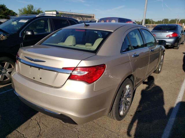 Photo 4 from auction – 2013 CHRYSLER 200 LIMITE with VIN 1C3CCBCGXDN592853